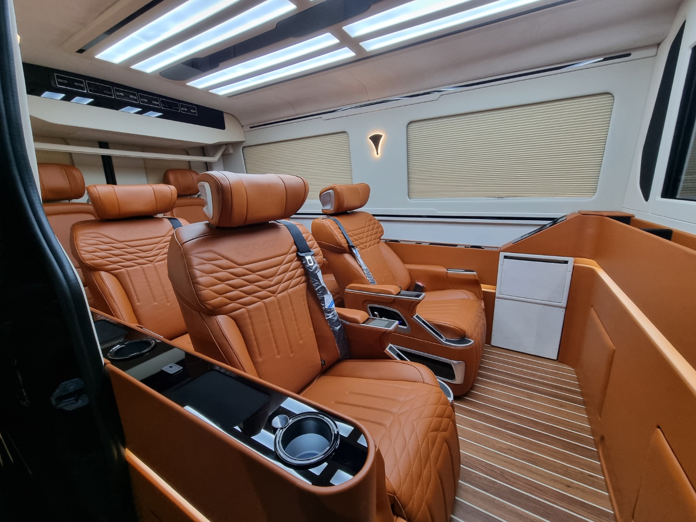 벤츠 스프린터 리무진 좌석